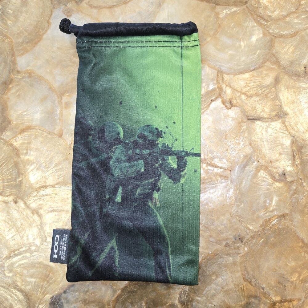 Oakley SI Special Forces Soldier Military Edition Microfiber Bag Green Authentic